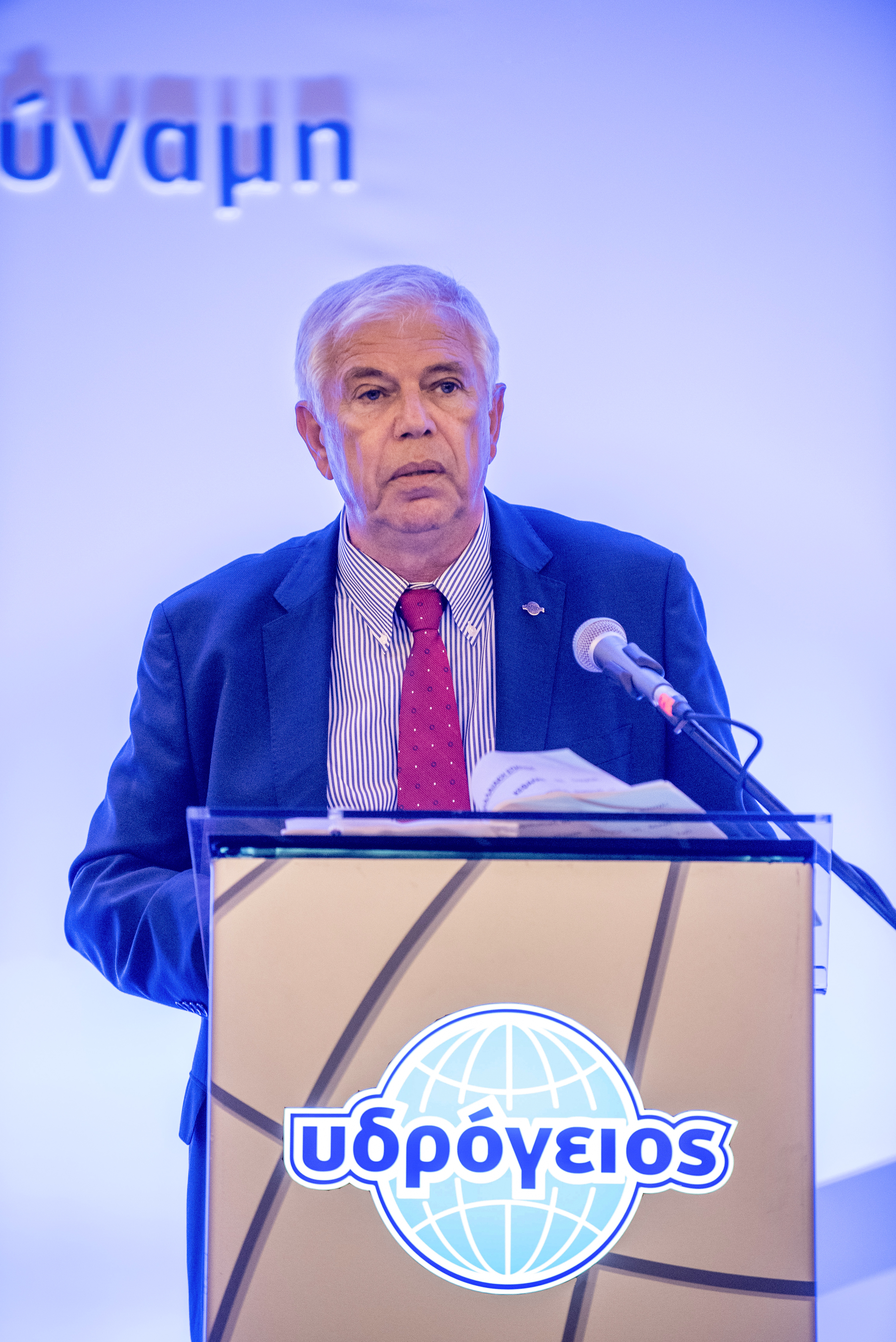 Λουκάς Κορομπίλης, Γενικός Διευθυντής