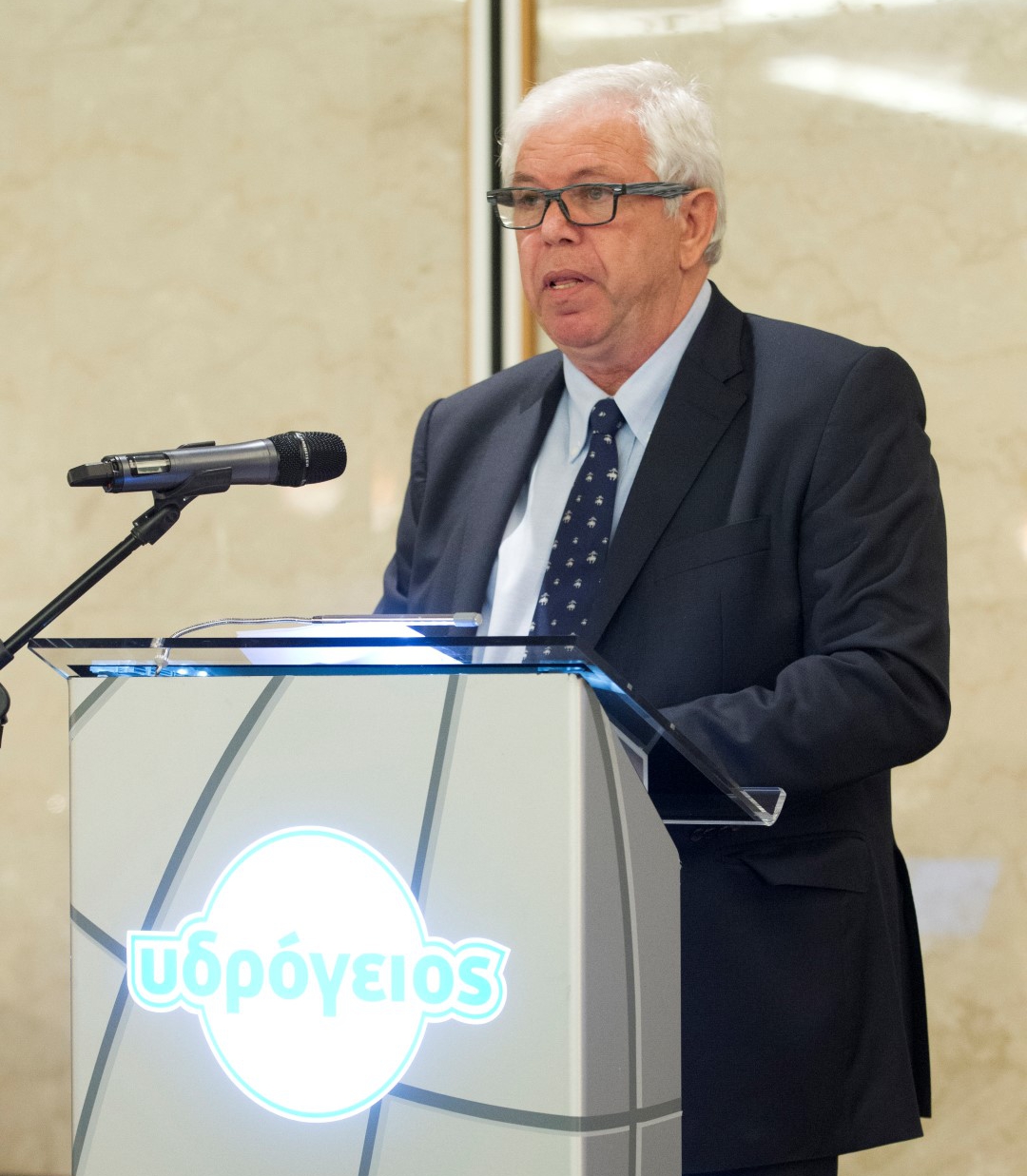 Λουκάς Κορομπίλης, Γενικός Διευθυντής